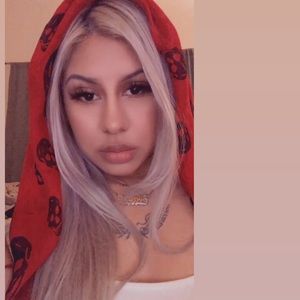 Meet your Posher, Soledad